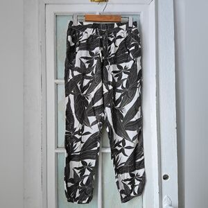 Roxy Black White Tropical Jogger Pants L